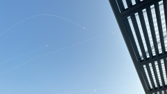 يافا: القبة الحديدية تعترض رشقة كبيرة من صواريخ قطاع غزة دون إصابات